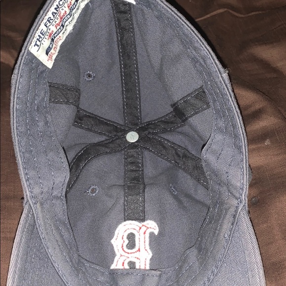 Hat - Picture 3 of 3